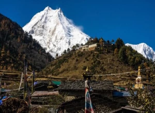 trekking-in-manaslu-region
