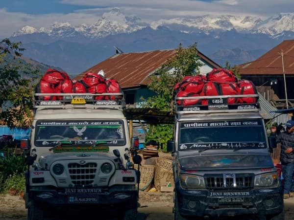 Kanchenjunga jeep transportation