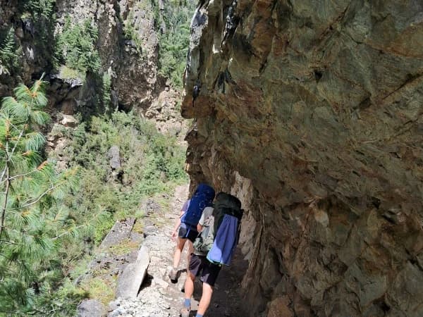 Nar phu trekking trail