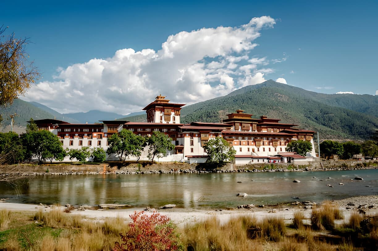Explore-Bhutan-Tour